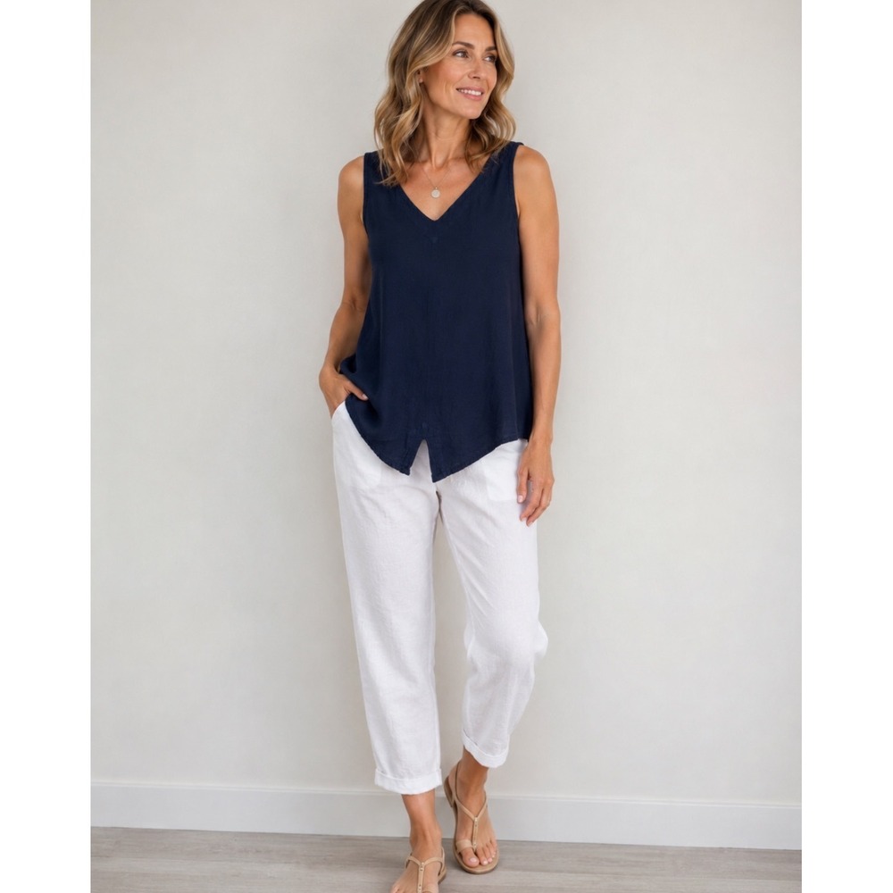 Oh My Gauze Womens Top Medium Tampa Sapphire Blue Cotton V-Neck Sleeveless NWT